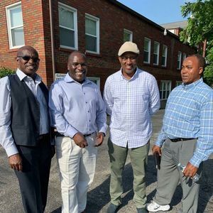 Meet your Posher, Douglas